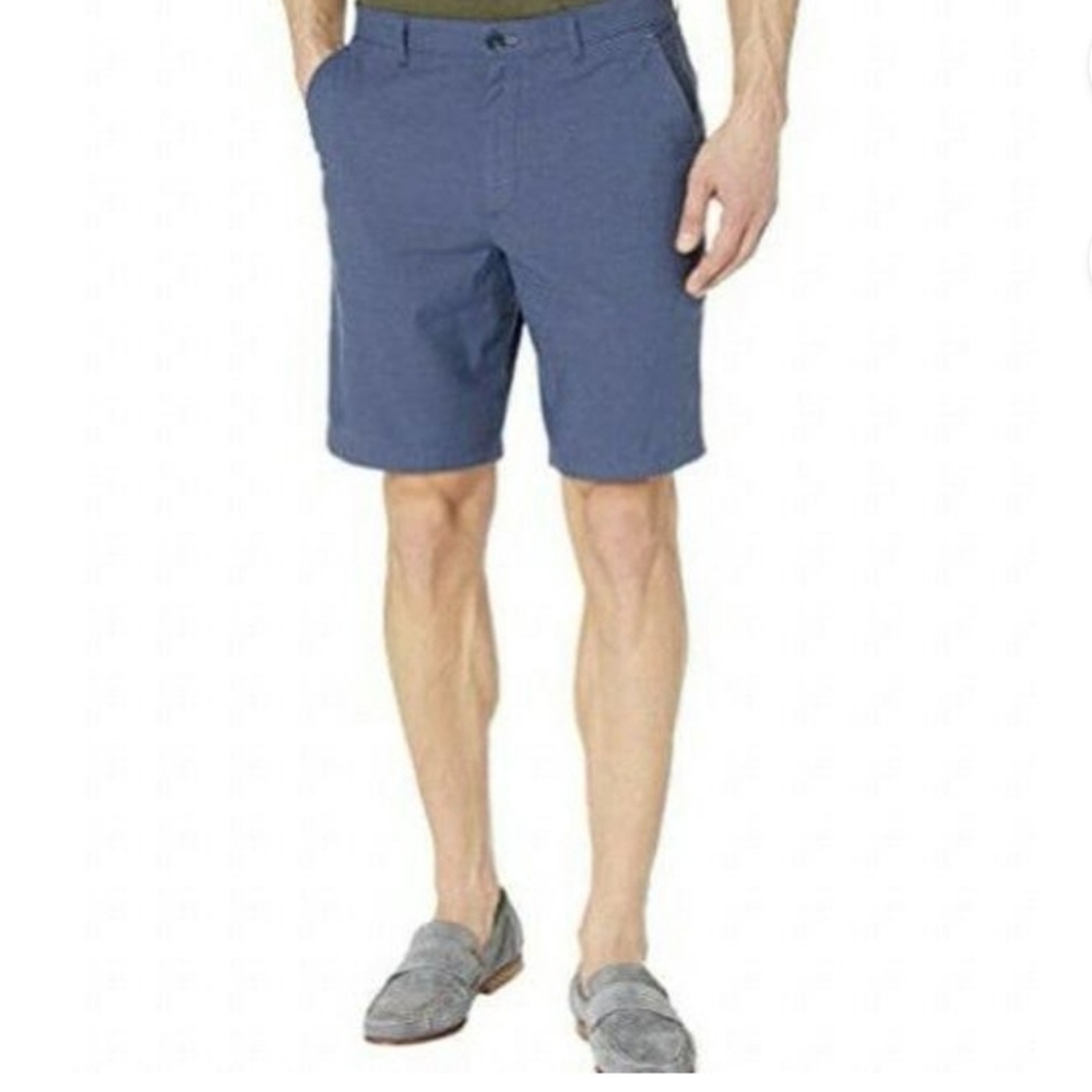 NWT CALVIN KLEIN Men's Size W34 Allure Light Blue With White Microdot Shorts
